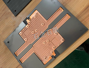VC均熱板的工作原理是什么？